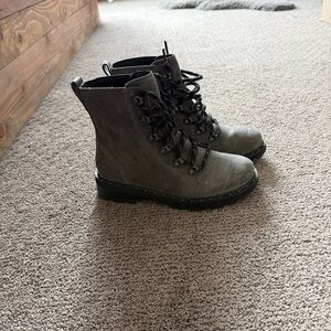 Sorel Lennox Lace Up Boots